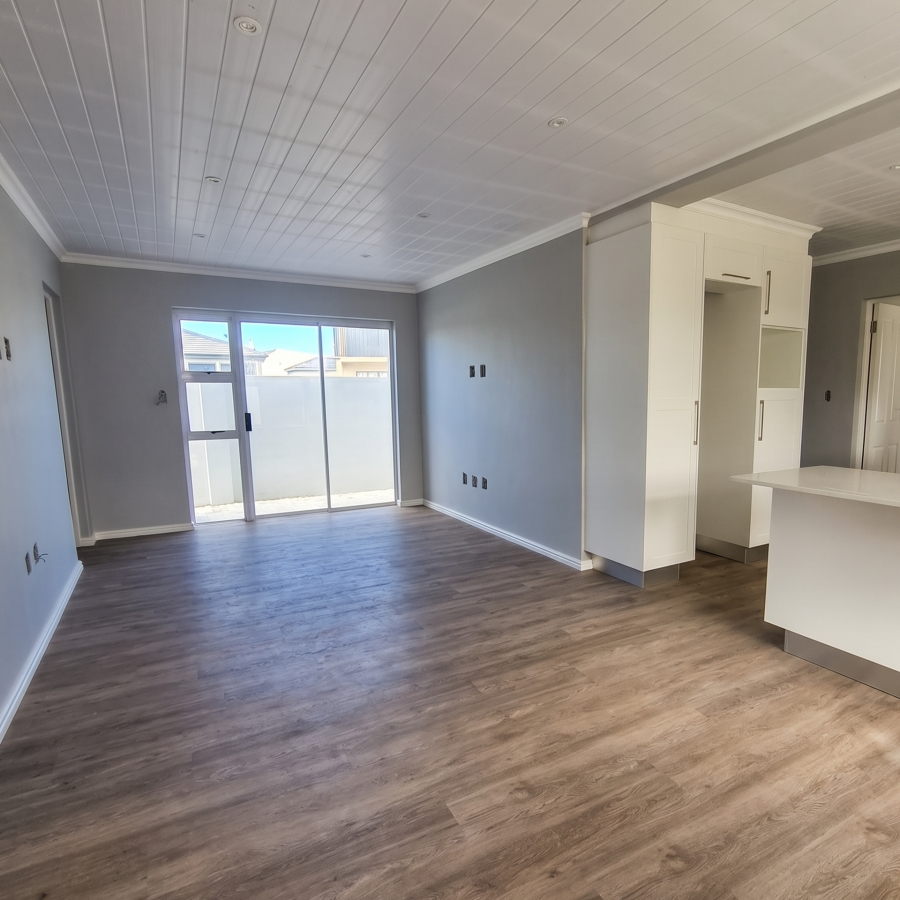 2 Bedroom Property for Sale in Struisbaai Western Cape